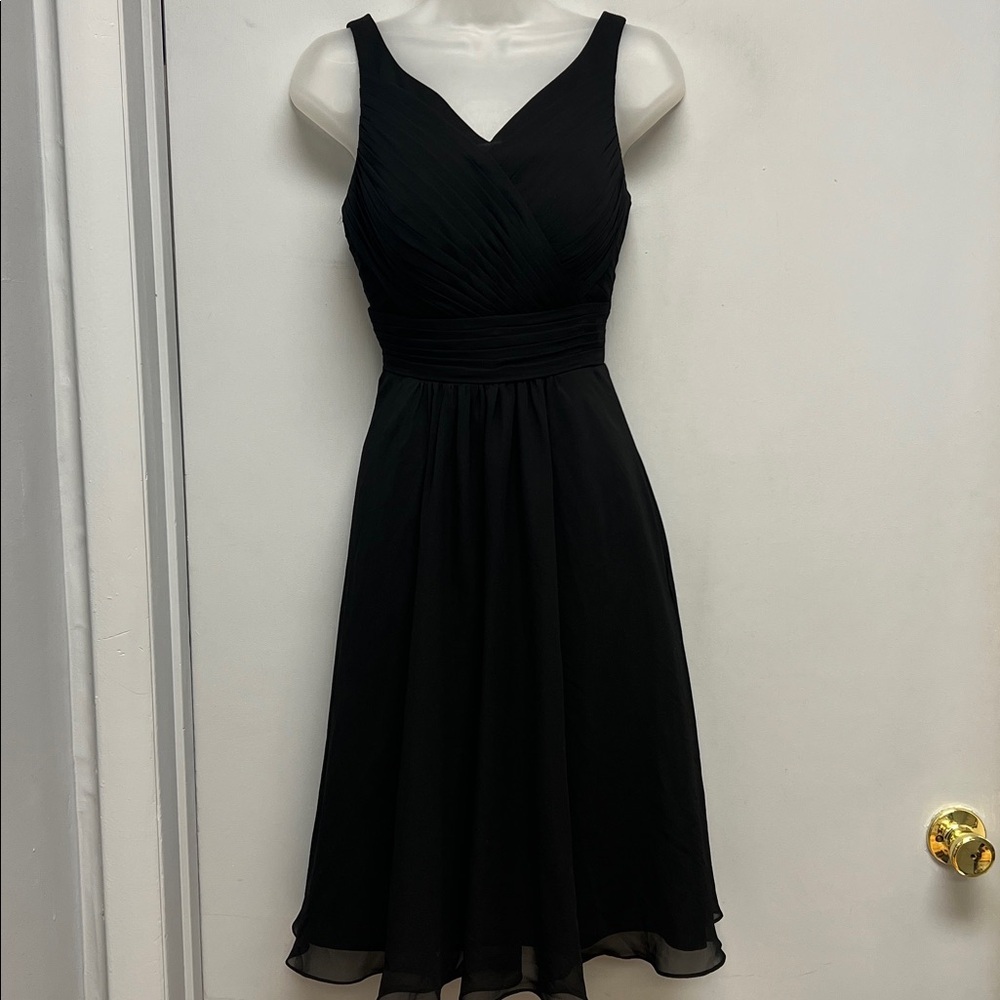 Azazie Black Chiffon V-Neck Cocktail Dress – Style “GRACE” Size 2
